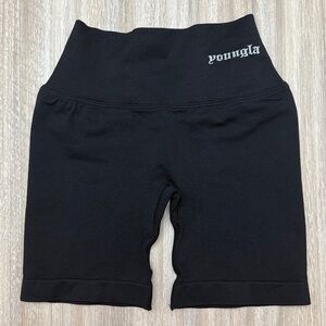 YoungLA Seamless Lift Shorts W165 Size X-Small in Black